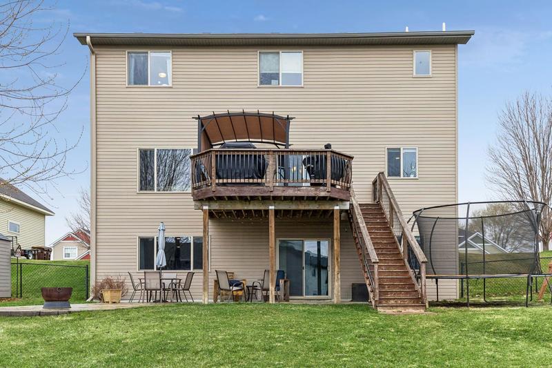 1056 3rd Street Delano, MN