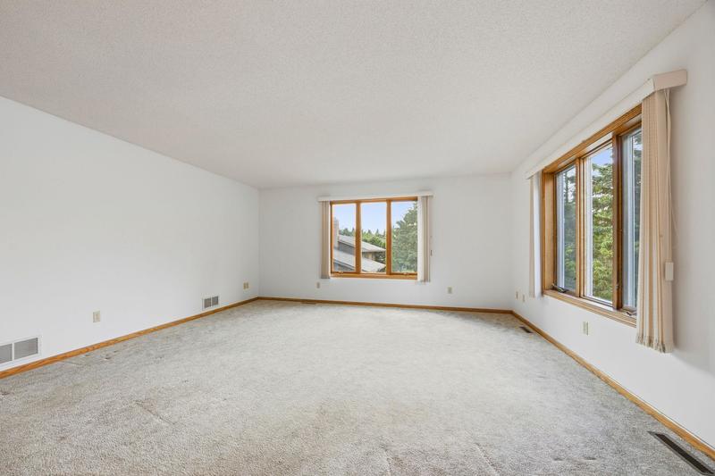 836 Southview Street SE Watertown, MN