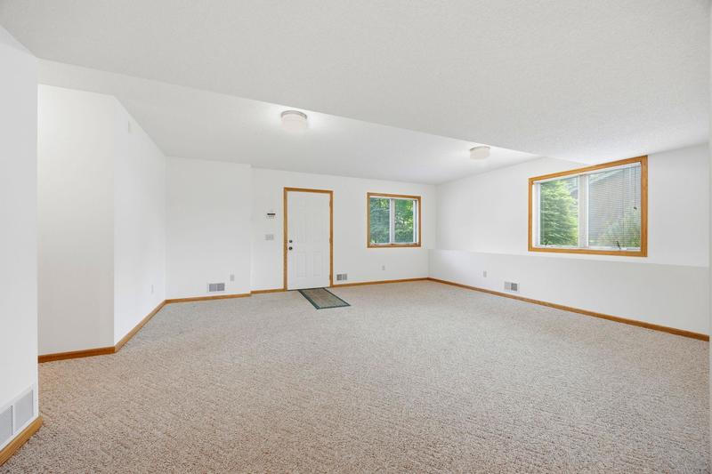 836 Southview Street SE Watertown, MN