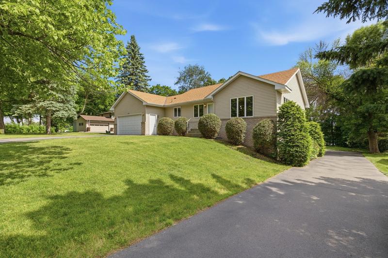 836 Southview Street SE Watertown, MN