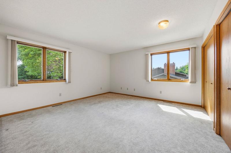 836 Southview Street SE Watertown, MN