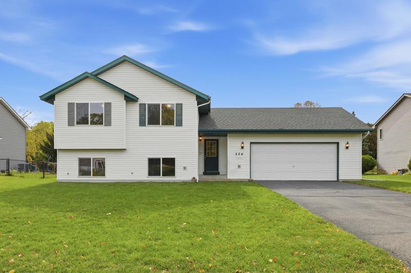 524 Weaver Boulevard  Anoka, MN