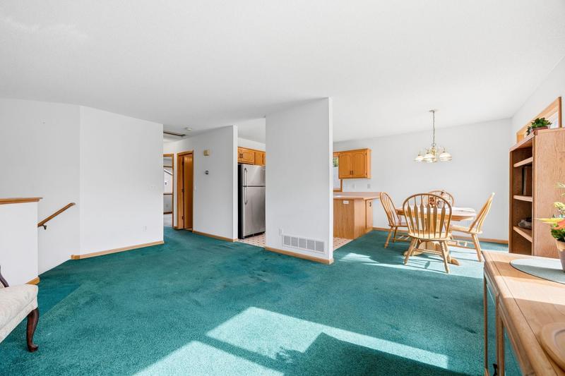 524 Weaver Boulevard  Anoka, MN