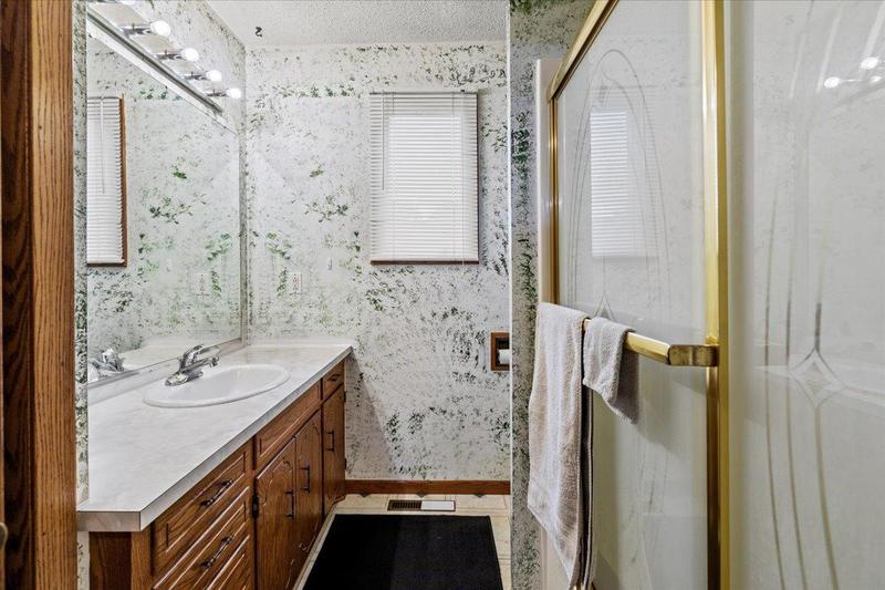 417 Lewis Avenue Watertown, MN