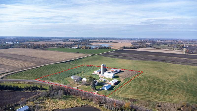 4855 County Road 8  Waverly, MN