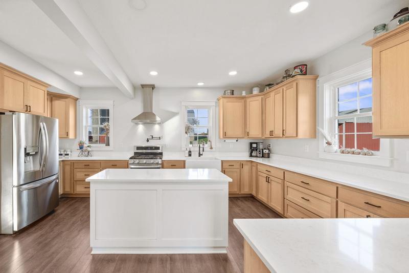 4855 County Road 8  Waverly, MN