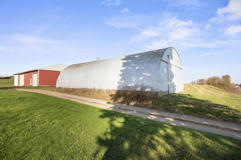 4855 County Road 8  Waverly, MN