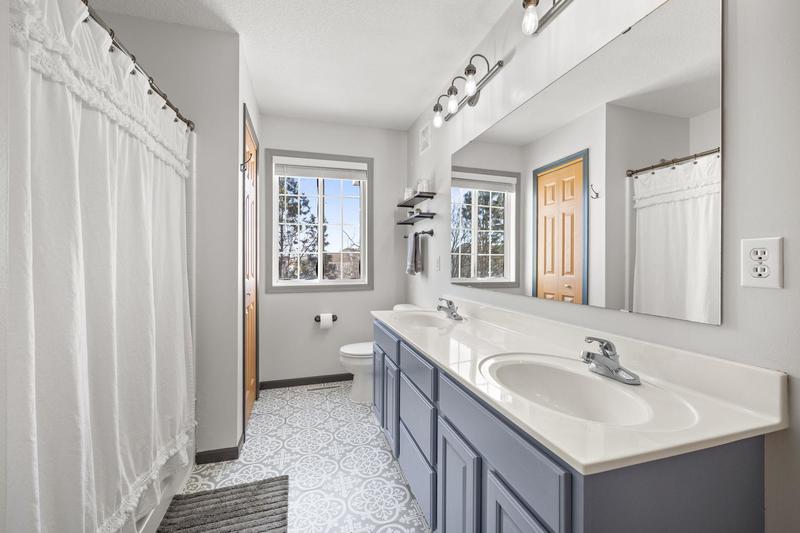 18206 70th Avenue Maple Grove, MN