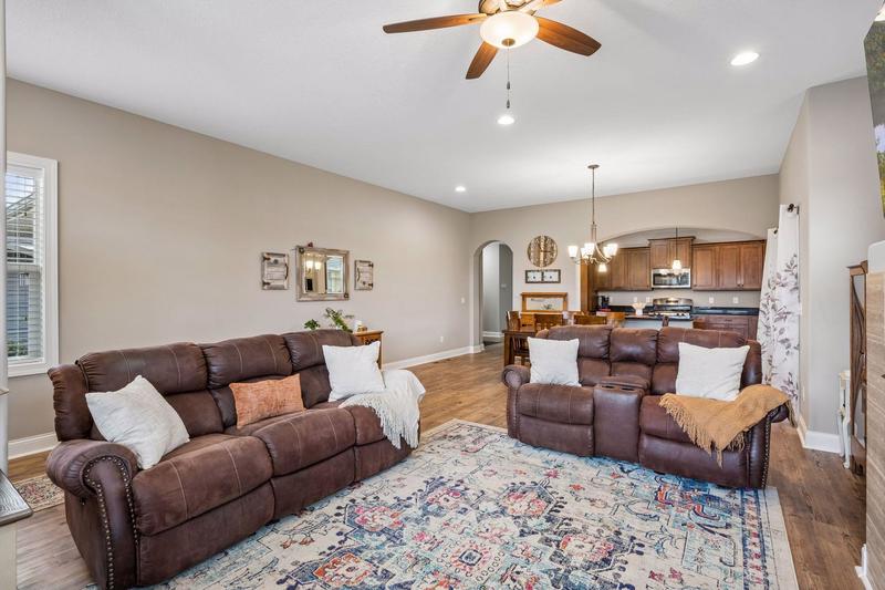 1183 Willowbrook Circle  Delano, MN