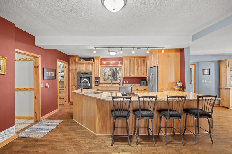 10175 County Road 17  SE Delano, MN