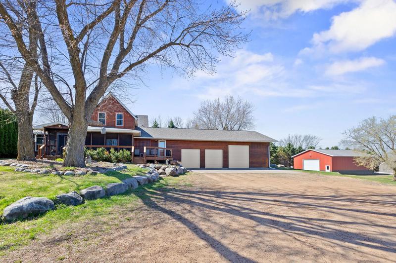 10175 County Road 17  SE Delano, MN