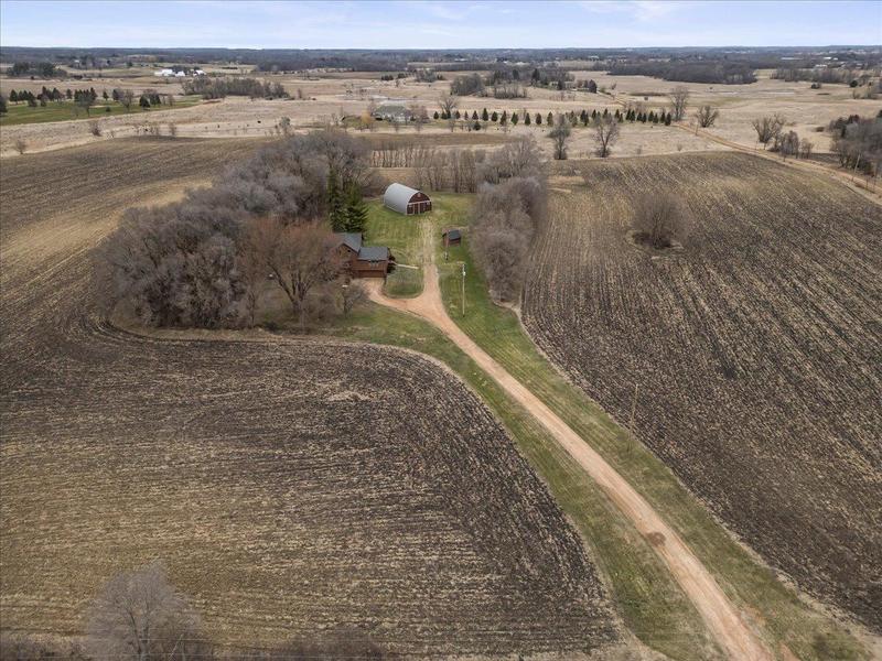 9500 County Road 15   Minnetrista, MN