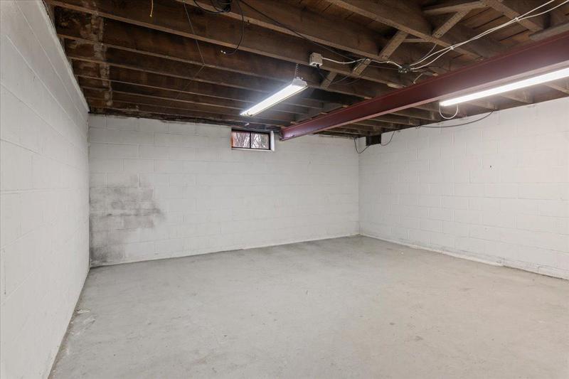 9500 County Road 15   Minnetrista, MN