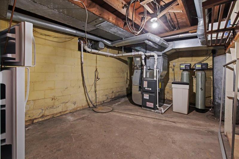 9500 County Road 15   Minnetrista, MN