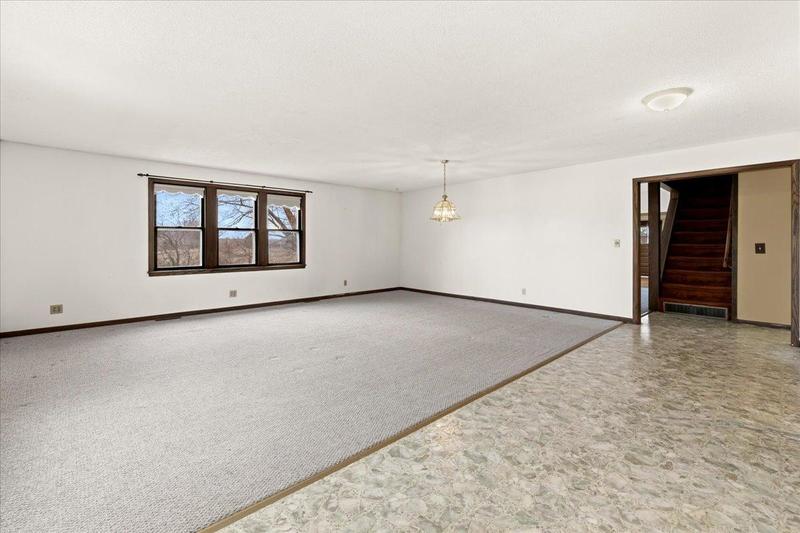 9500 County Road 15   Minnetrista, MN