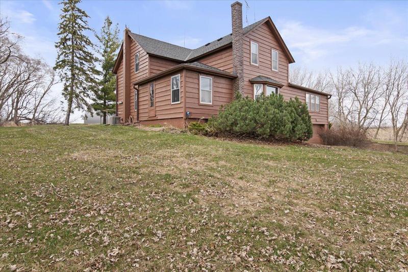 9500 County Road 15   Minnetrista, MN