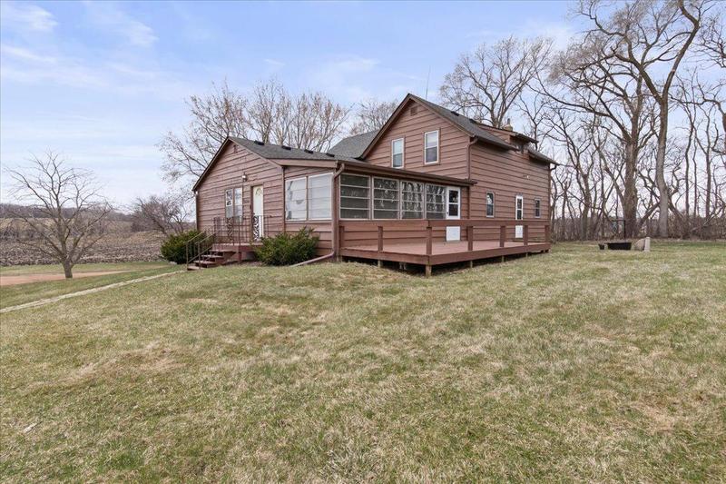 9500 County Road 15   Minnetrista, MN