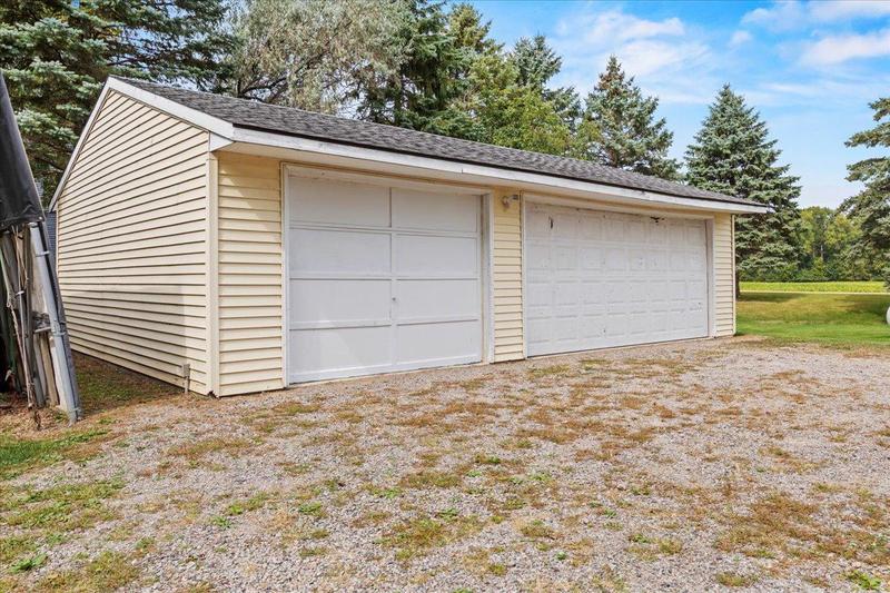 5107 113th Street Waverly, MN