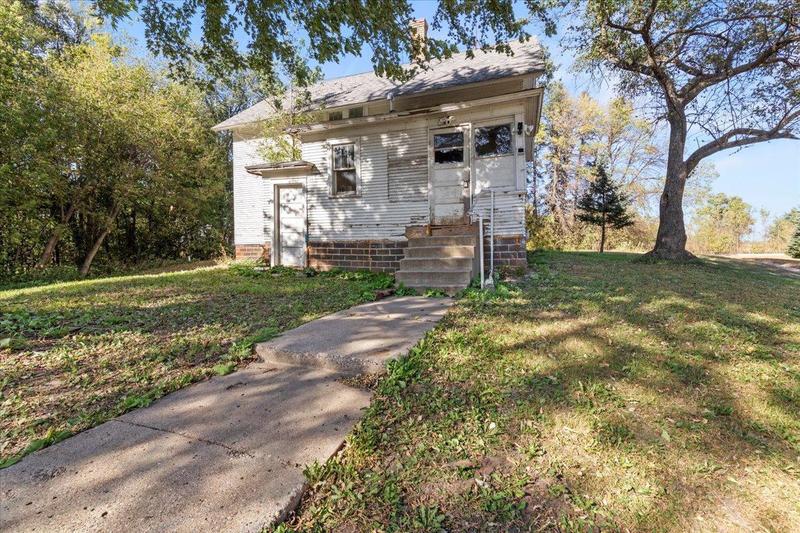 8785 110th Street Howard Lake, MN