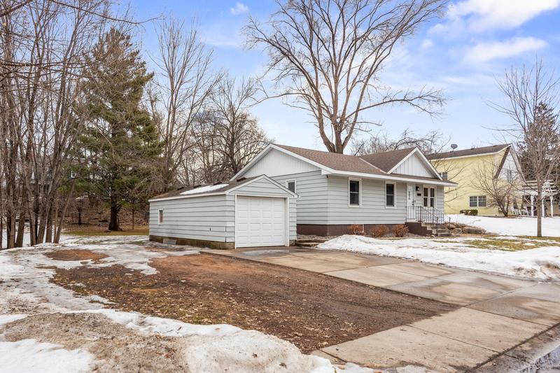 408 2nd Street Delano, MN