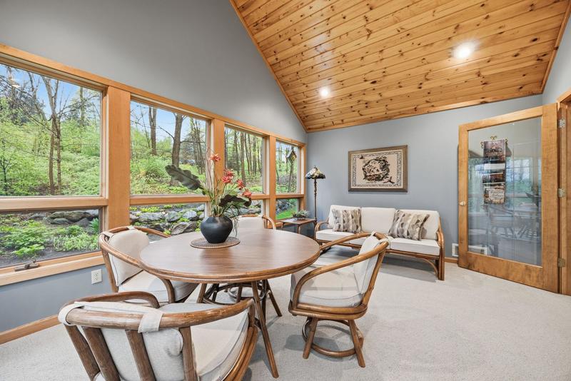 1360 Parkview Drive  Chaska, MN