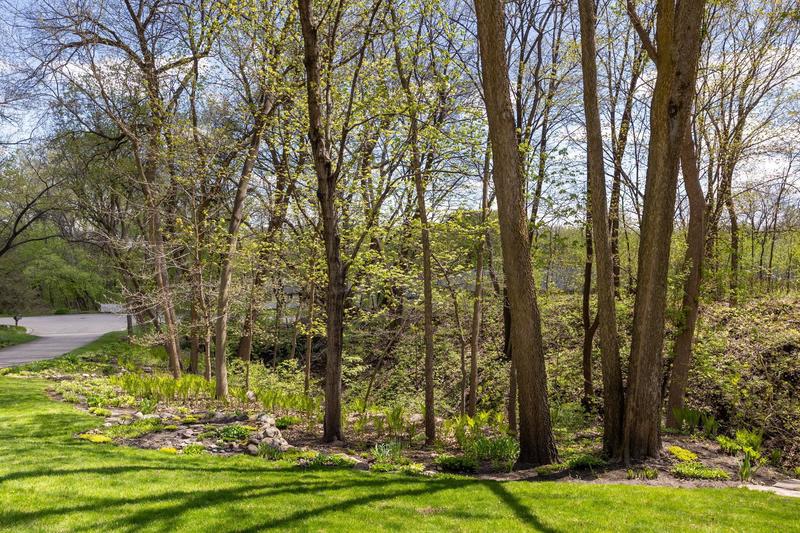 1360 Parkview Drive  Chaska, MN