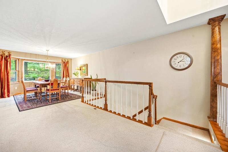 1360 Parkview Drive  Chaska, MN