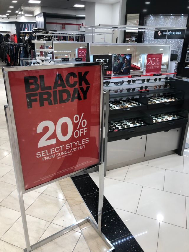 Sunglass hut black deals friday