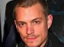 DreamWorks Julian Assange Pic Talk Focusing On Benedict Cumberbatch And Joel Kinnaman?