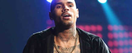 Chris Brown - The 40th American Music Awards 