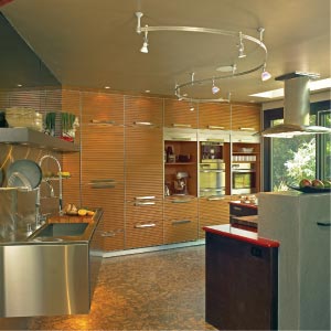 The appliance garage is along the back wall