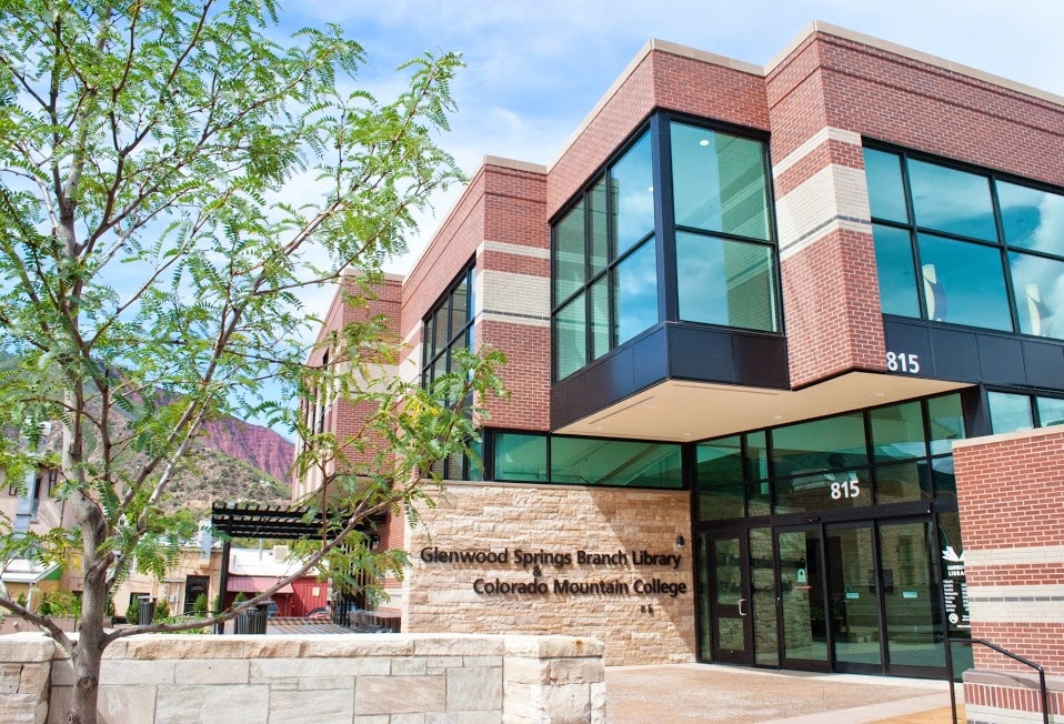 Glenwood Springs Branch Library in Glenwood Springs