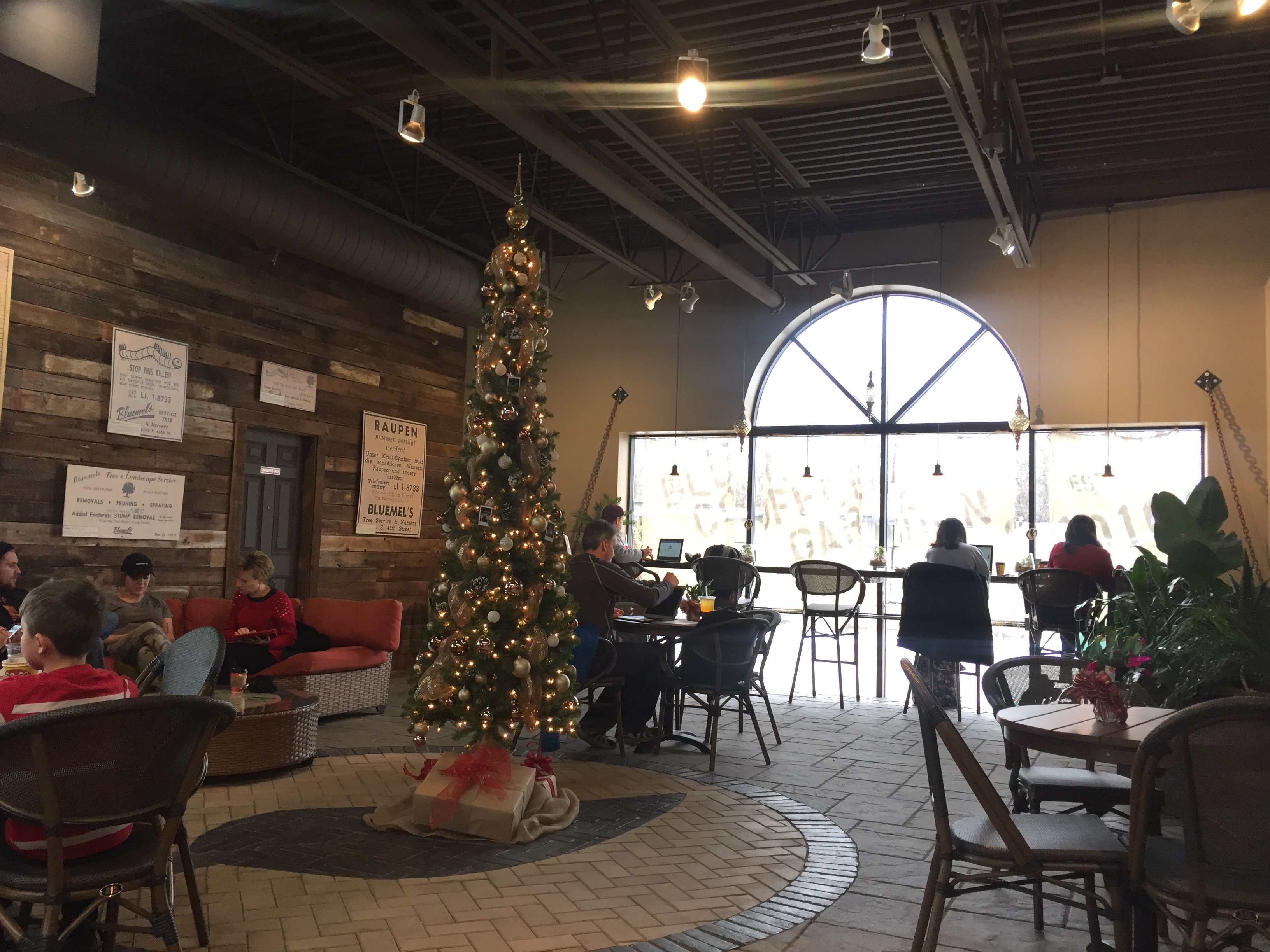 Blüm Coffee Garden in Greenfield