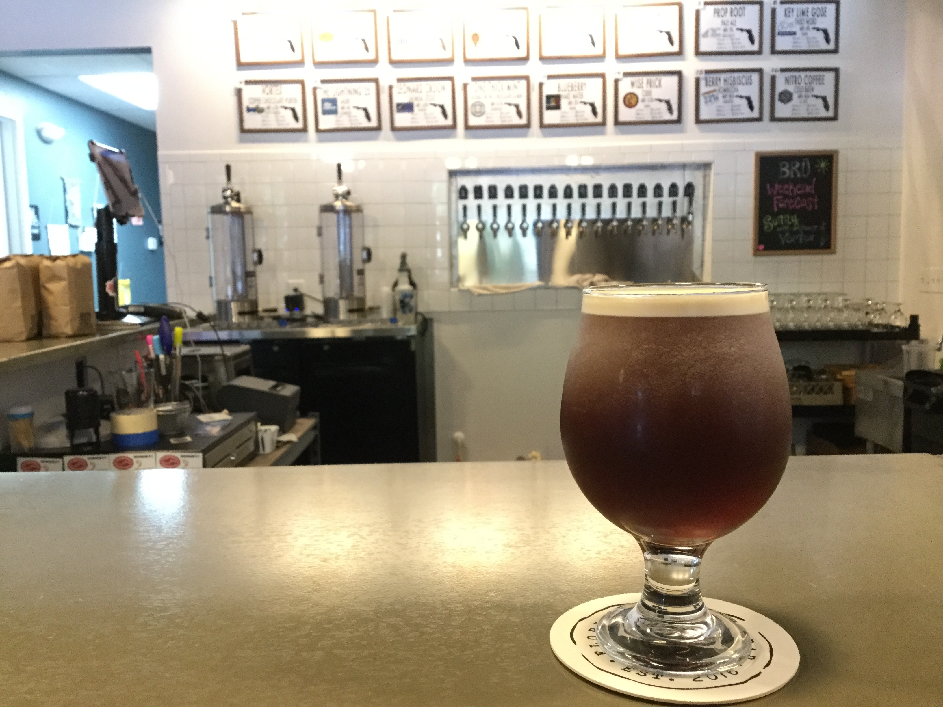 Brū Florida Growler Bar in Odessa