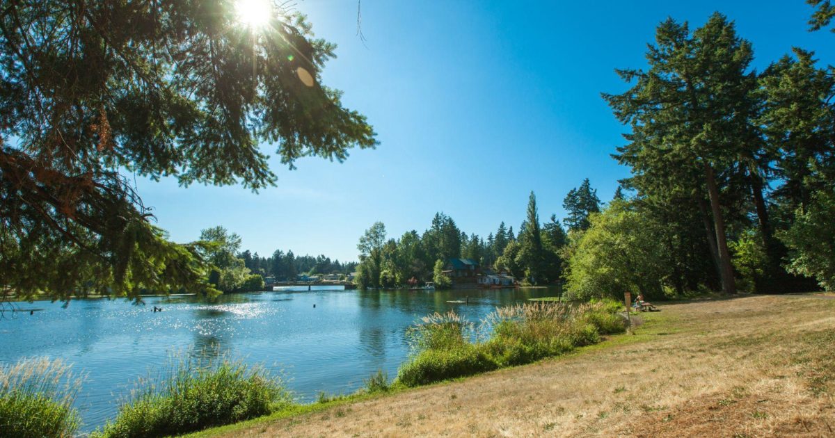 Spanaway Neighborhood Guide