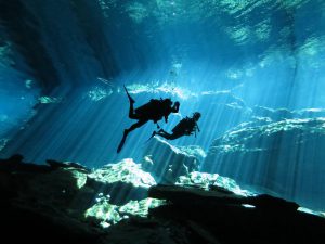 bucear en cenote