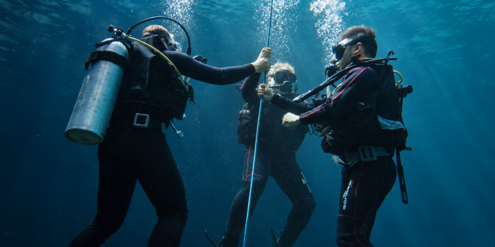 ¿Qué sigue después del Open Water Diver? Guía para continuar buceando