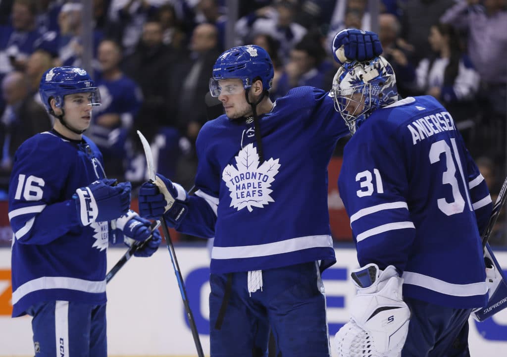 Bruins fail to finish off Leafs again, lose 3-1