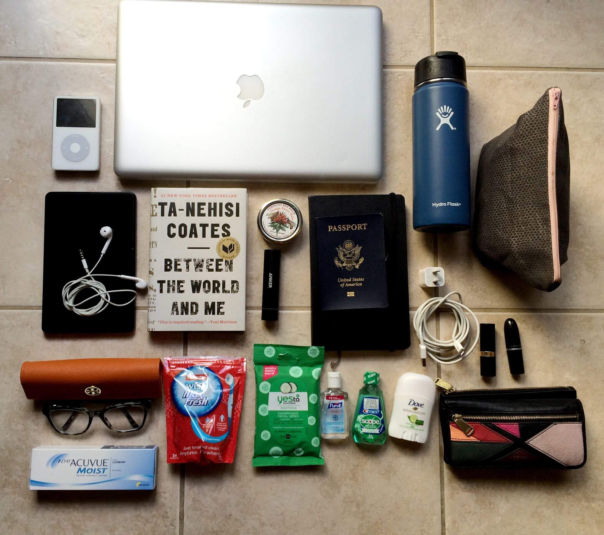 How to Pack your CarryOn For Long Haul Flights Weekend