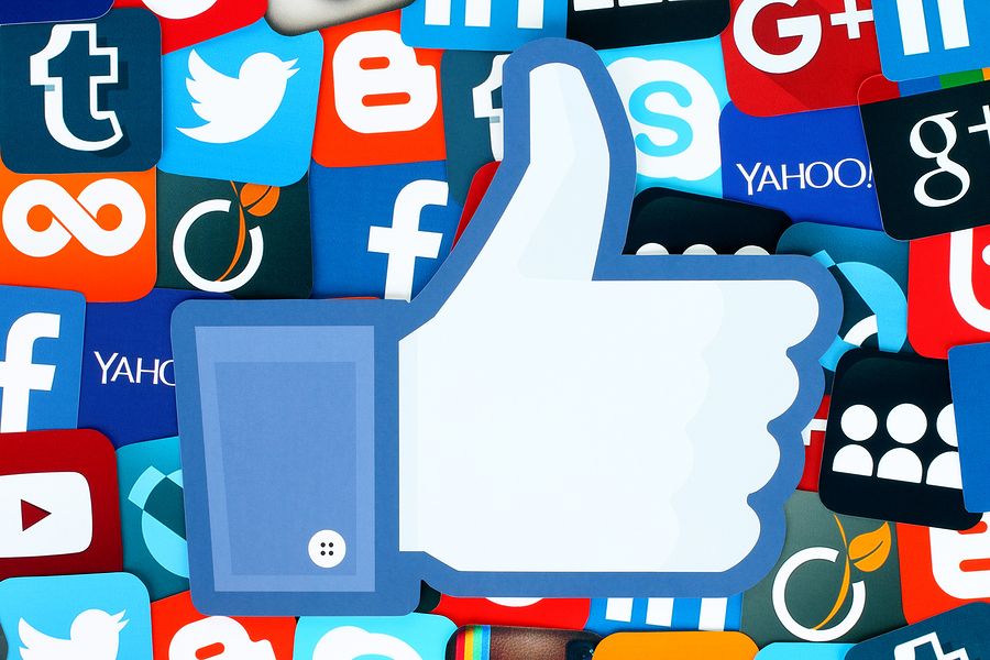 Facebook-travel healthcare social media