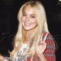 Lindsay Lohan Fills UP