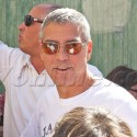 Clooney Delights While Elisabetta Is Annoyed With Fans!