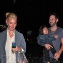 Katherine Heigl And Josh Kelley Eat Out With Little Naleigh