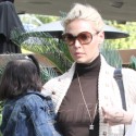 Katherine Heigl And Her Daughter Eat Lunch