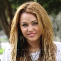 Miley Cyrus Certainly Knows How To Accessorize
