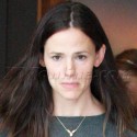 Jennifer Garner Is Gorgeous Without Makeup