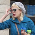 Tori Spelling Stops By Blockbuster