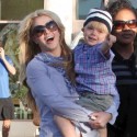 Britney And Jayden Get Frozen Yogurt And Toys