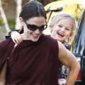 Jen Garner And Daughter Violet Have A Play Date