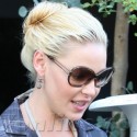 Katherine Heigl And Her Mom Run Errands
